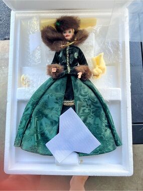 Barbie Holiday Carolers Porcelain Doll in Teal and Gold